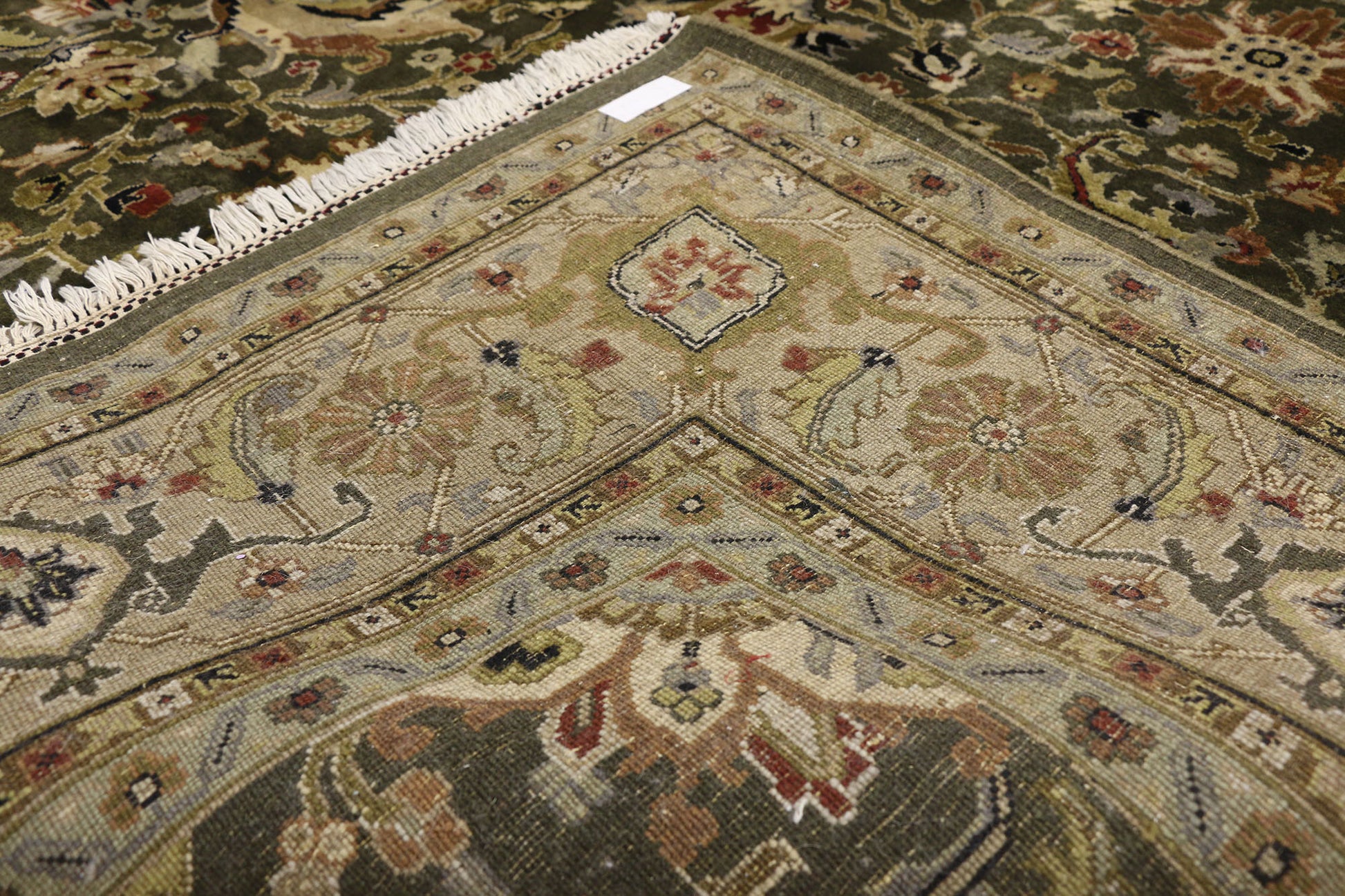 8 x 10 Vintage Indian Rug 77296