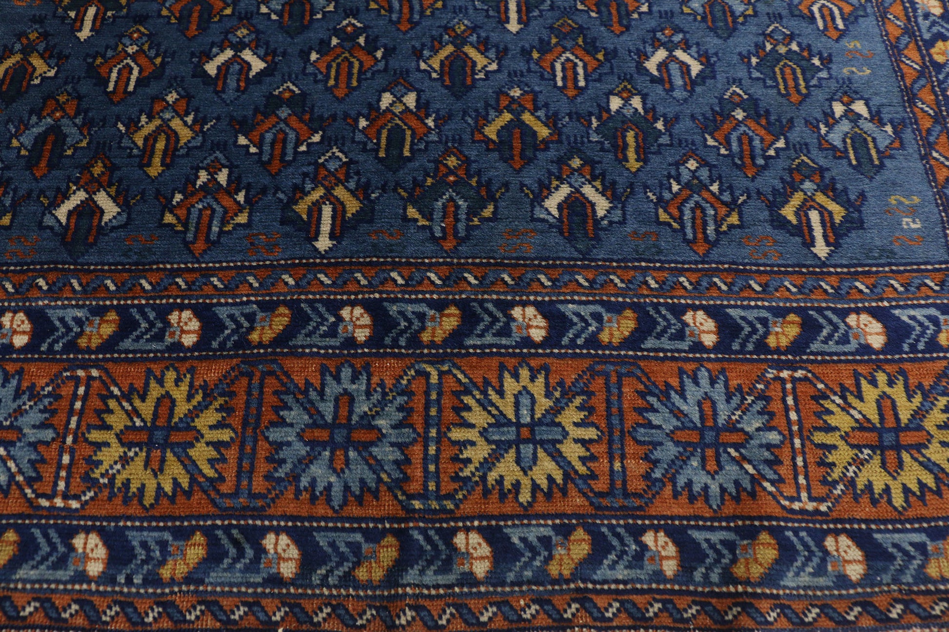 4 x 6 Antique Yeravan Rug 72759