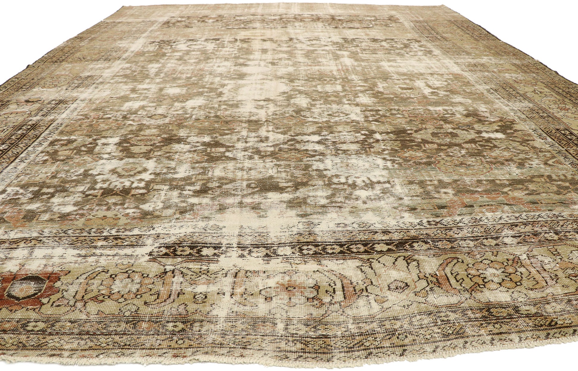 11 x 15 Antique-Worn Persian Sultanabad Rug 73021