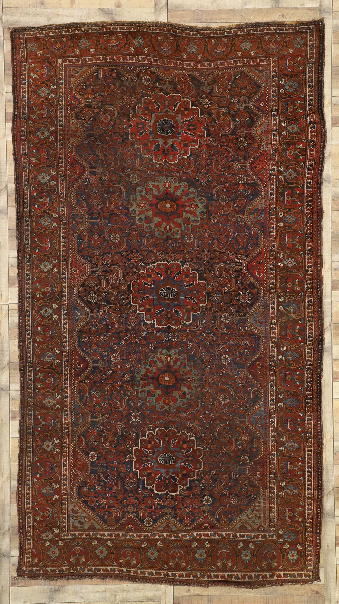 8 x 14 Antique Persian Shiraz Rug 73230