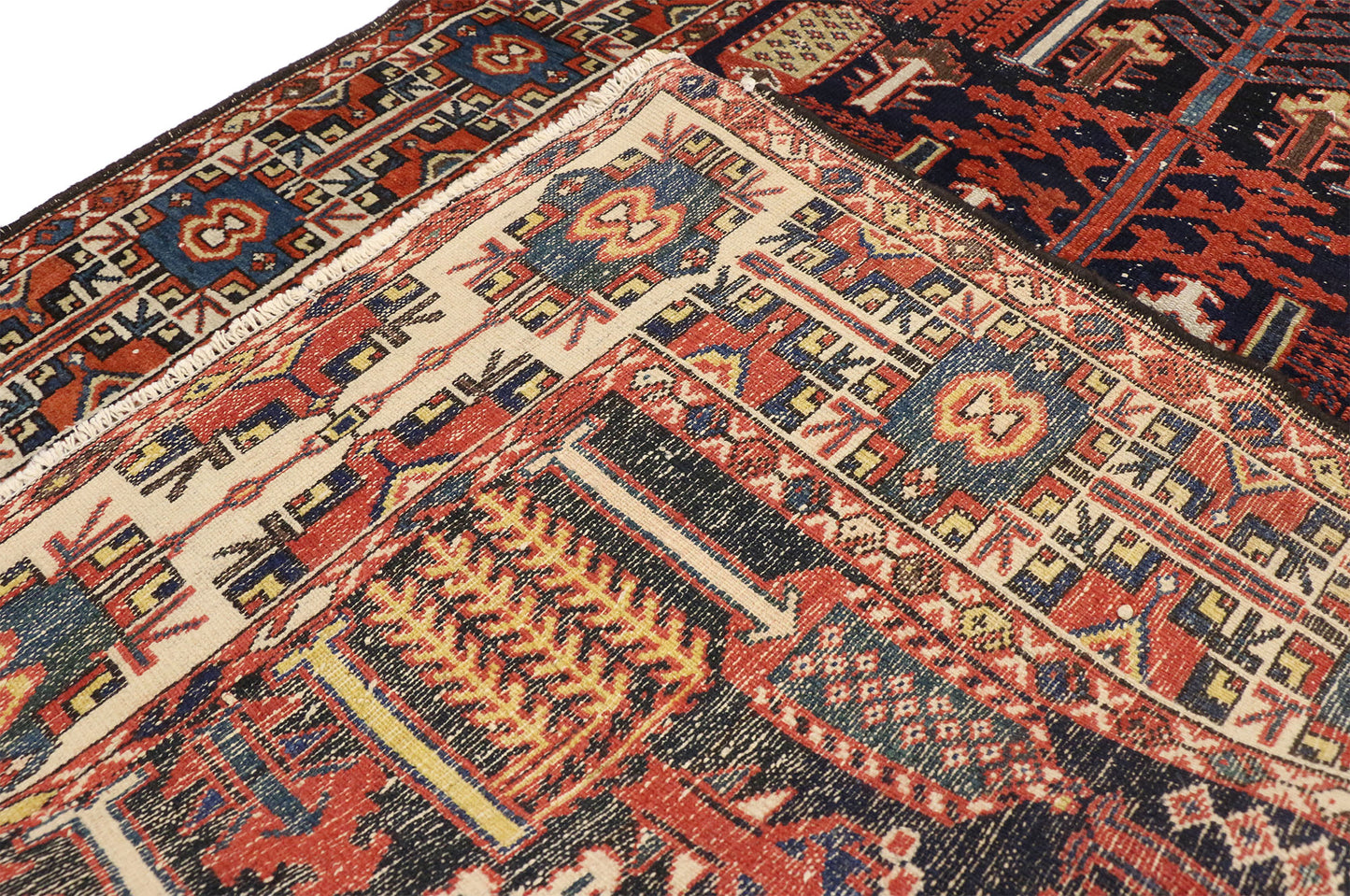 4 x 7 Antique Persian Bakhtiari Rug 73312
