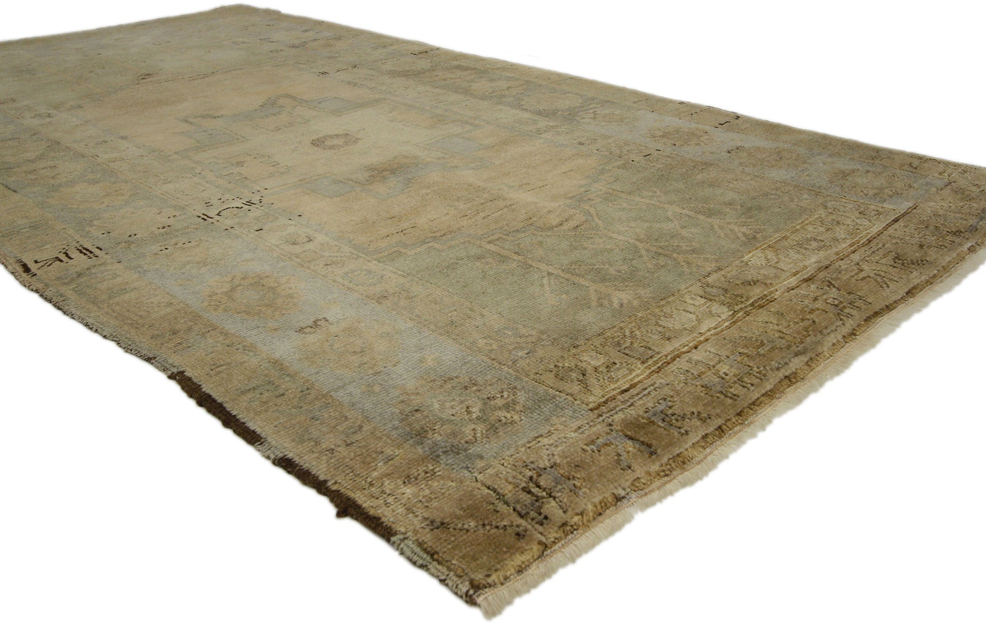 4 x 7 Vintage Turkish Oushak Rug 73638
