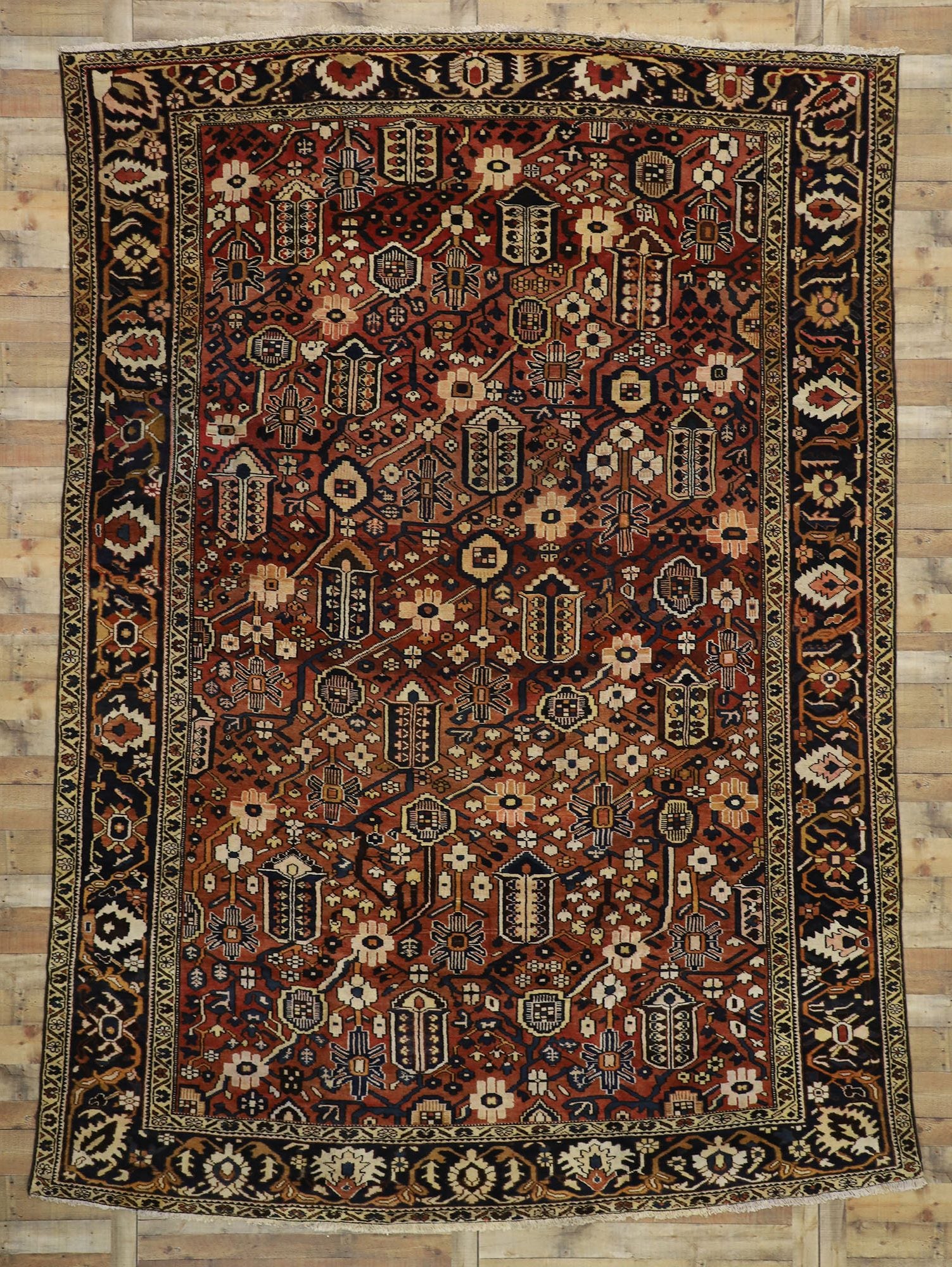 10 x 14 Vintage Persian Bakhtiari Rug 73825
