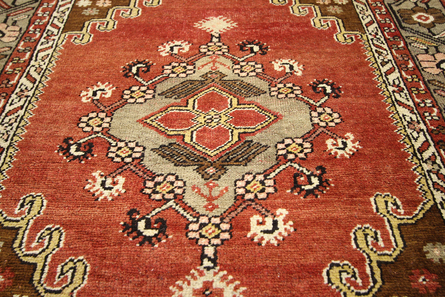 3 x 11 Vintage Turkish Oushak Runner 73839