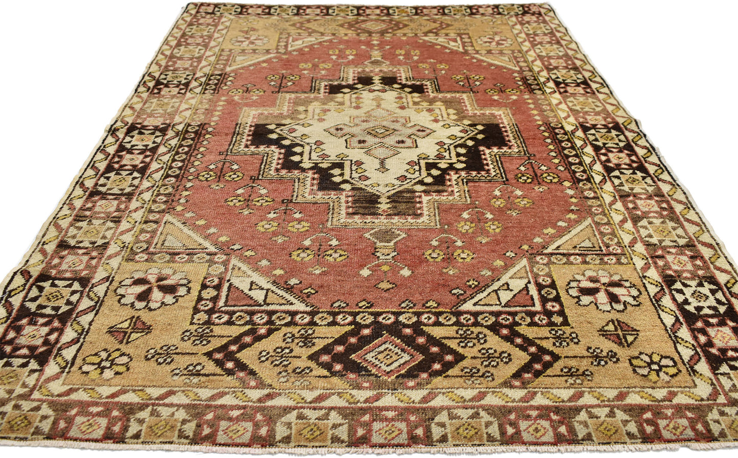 4 x 6 Vintage Turkish Oushak Rug 73922