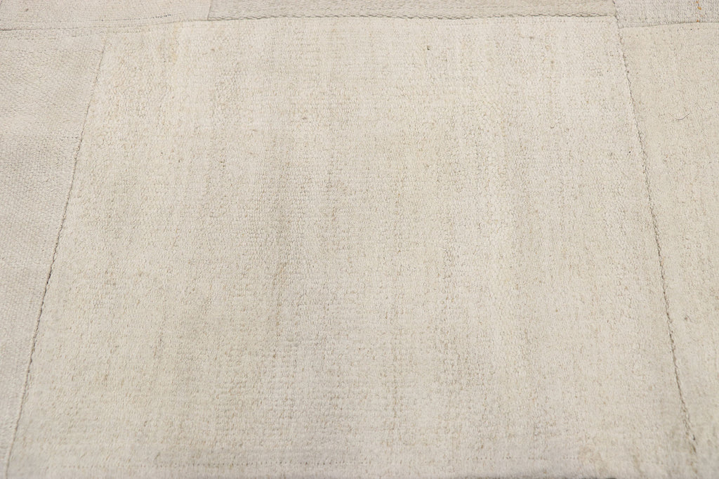 8 x 10 Vintage Kilim Rug 74081