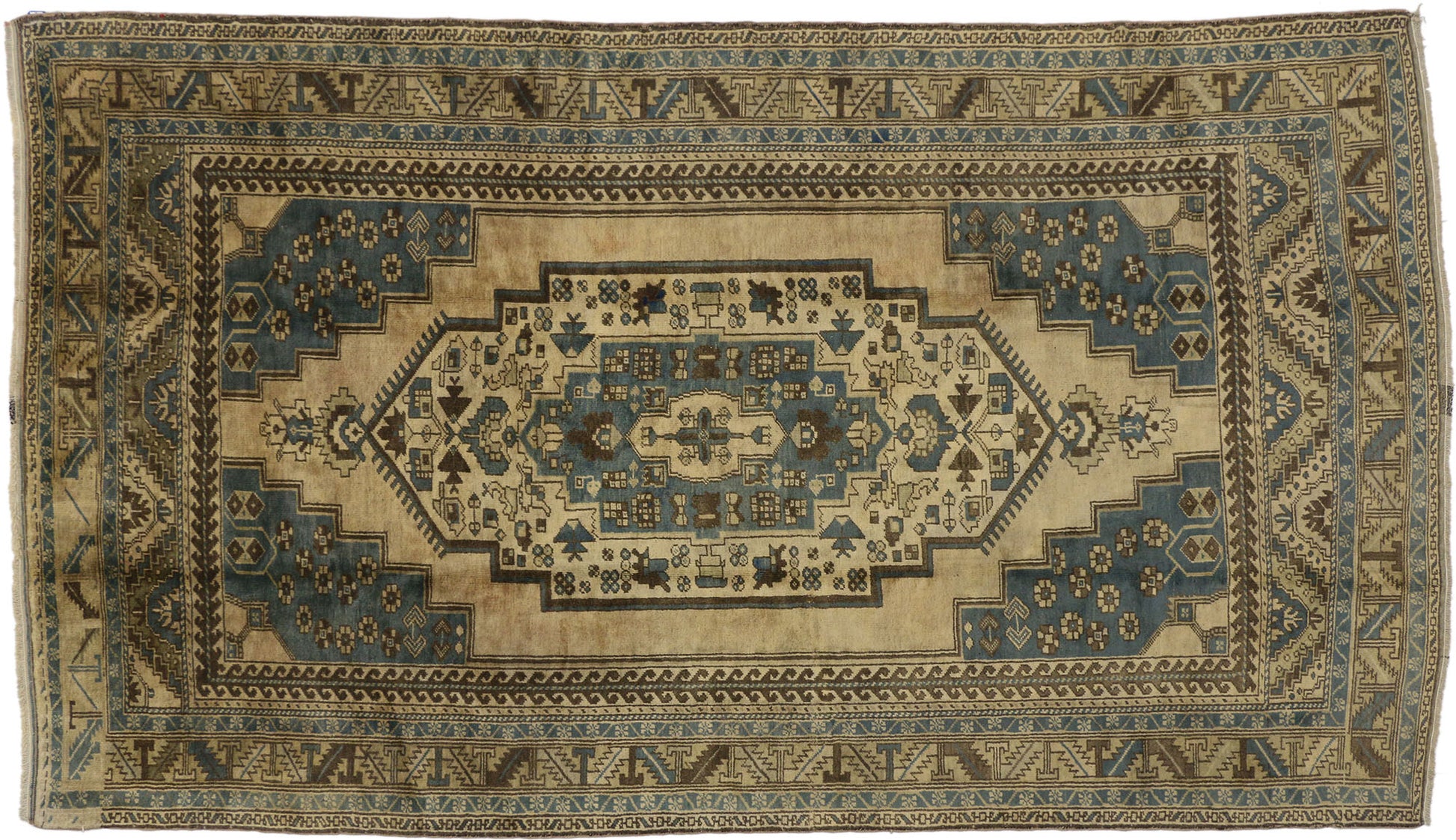 6 x 10 Vintage Oushak Rug 74097