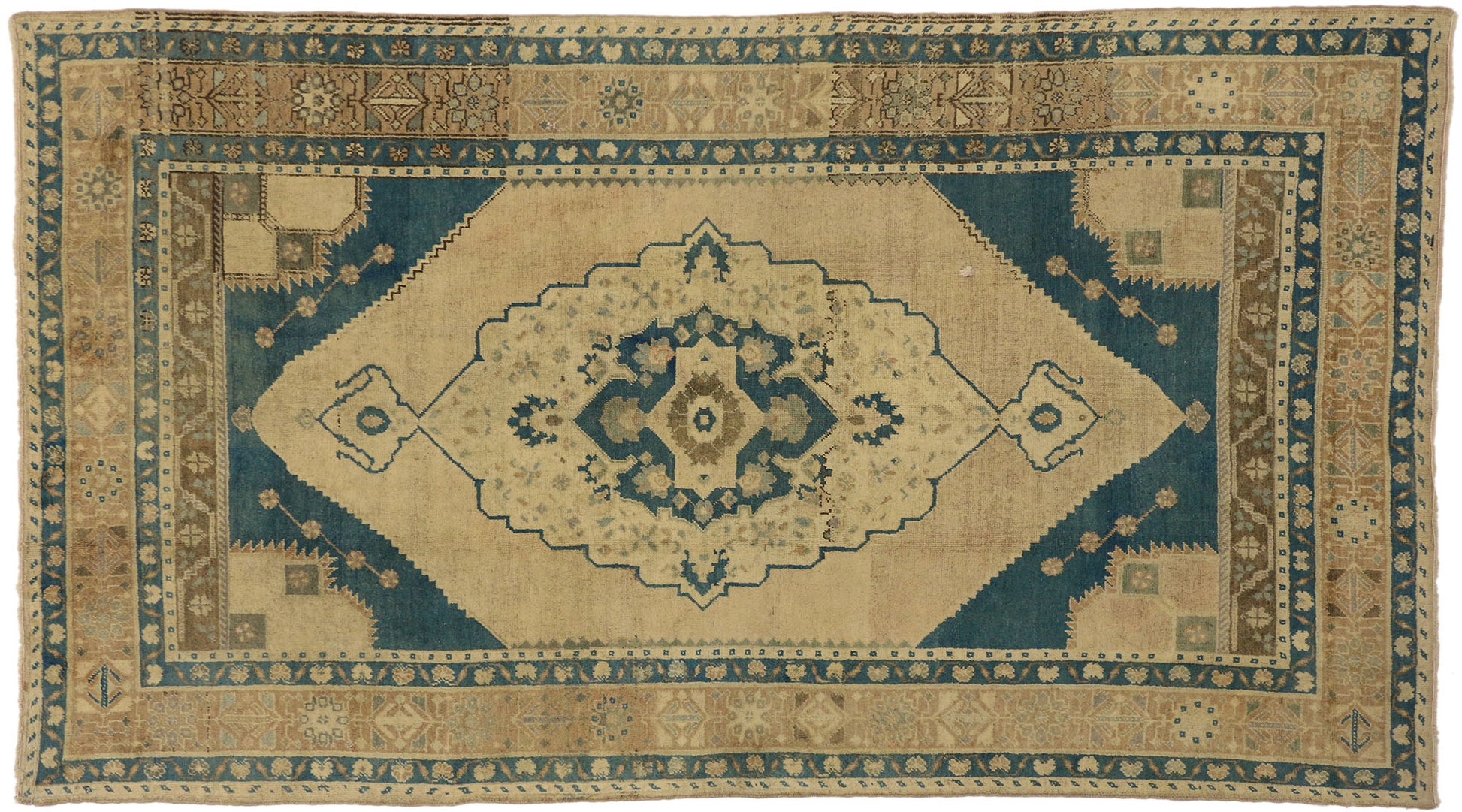 5 x 10 Vintage Turkish Oushak Rug 74103