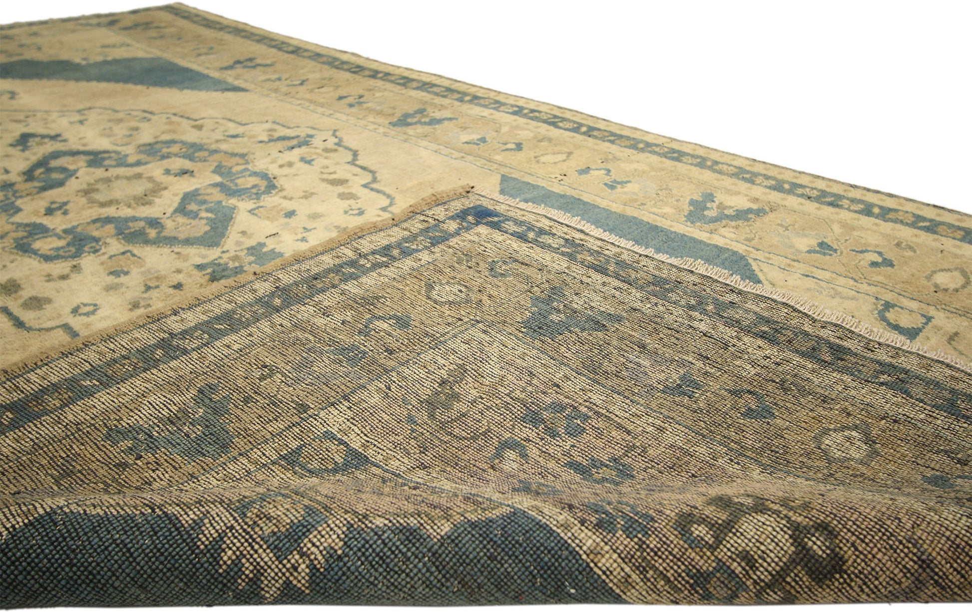 5 x 9 Vintage Turkish Oushak Rug 74111
