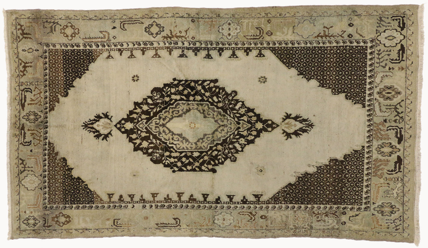 5 x 8 Vintage Oushak Rug 74123