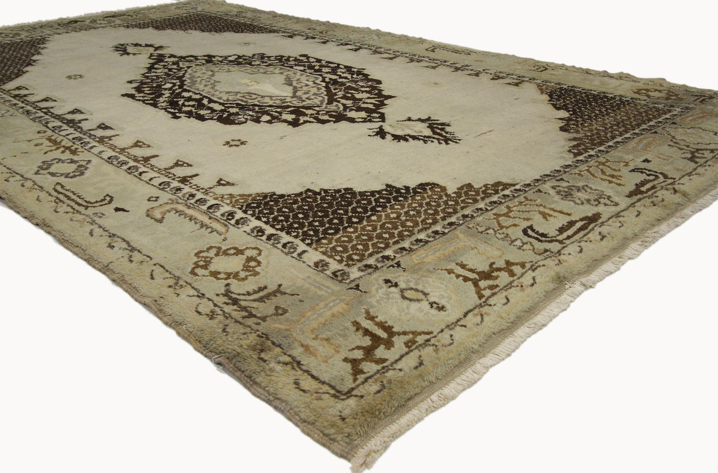 5 x 8 Vintage Oushak Rug 74123