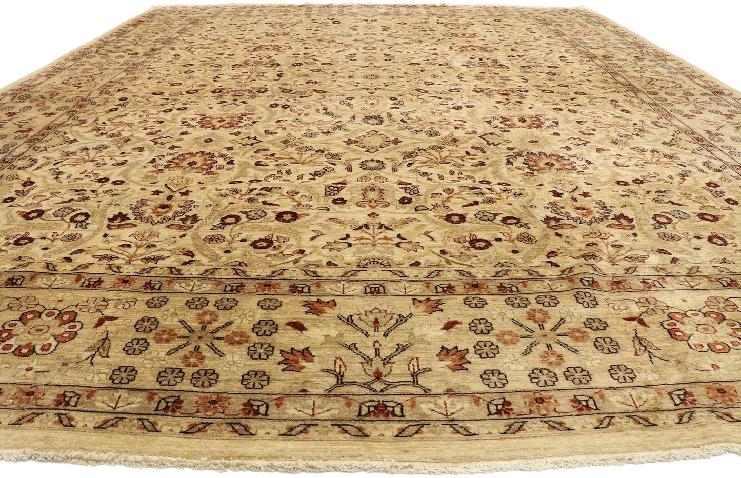 12 x 15 Pakistani Rug 74198