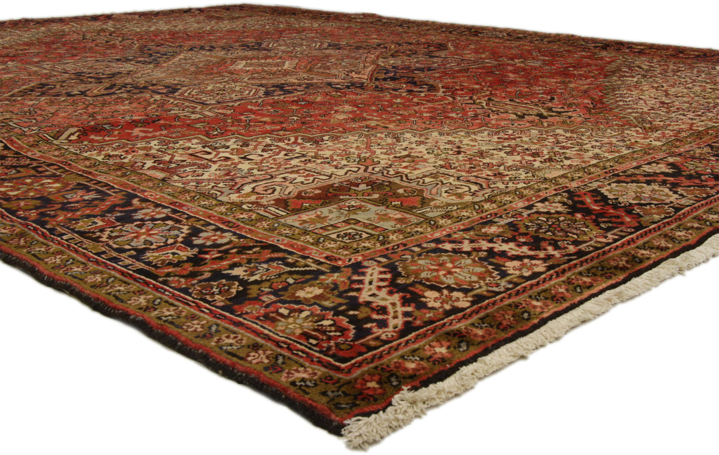 10 x 13 Vintage Heriz Rug 74211