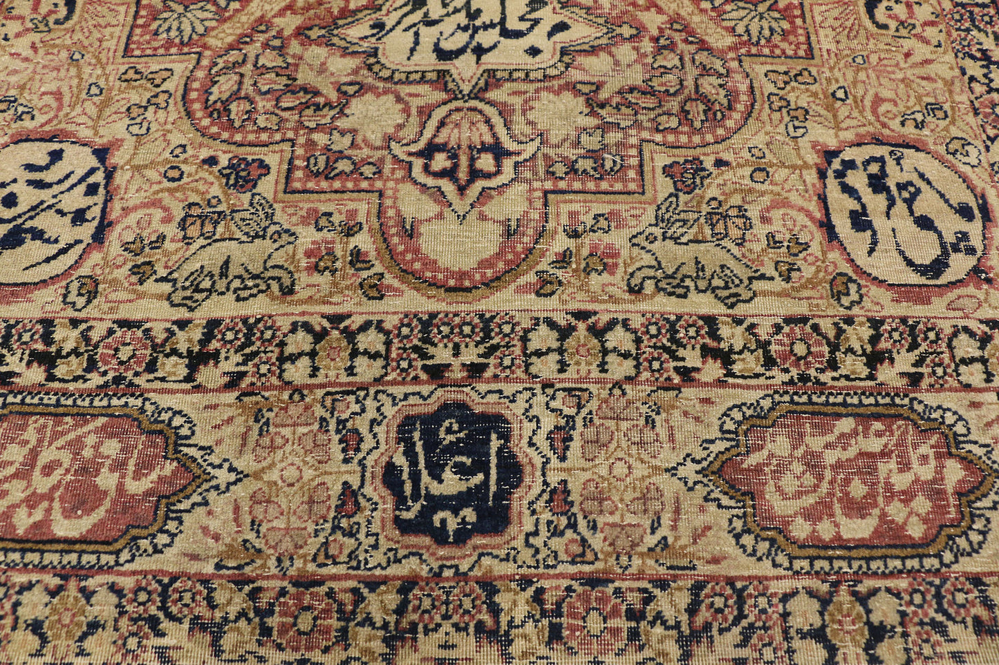 4 x 6 Antique Persian Kermanshah Rug 74270