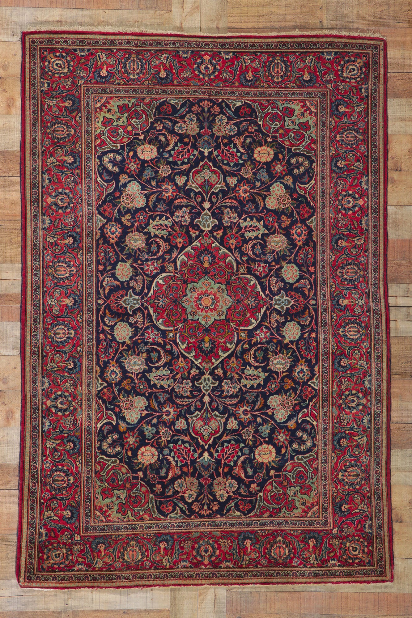 5 x 7 Antique Persian Kashan Rug 74320