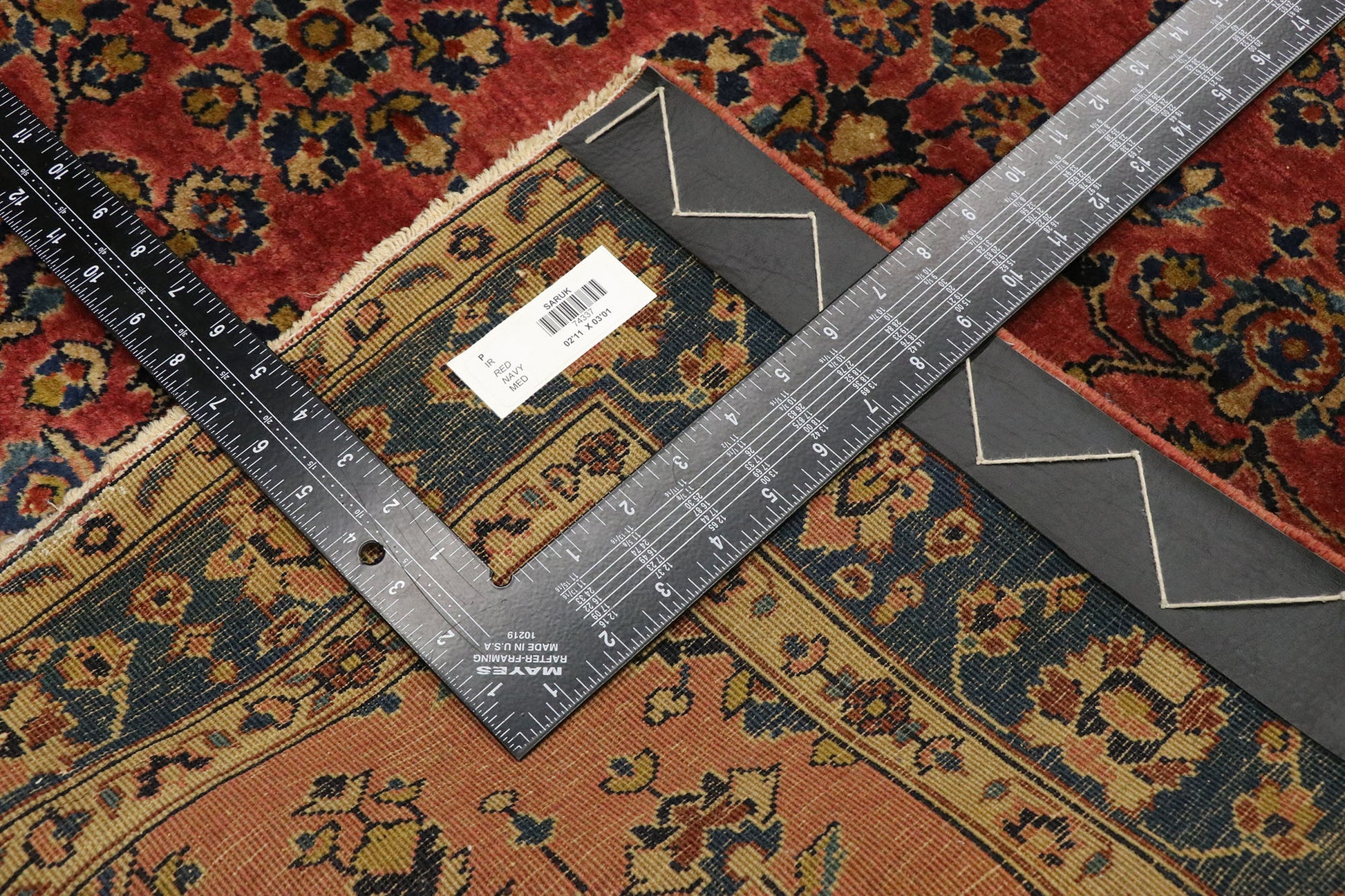 3 x 3 Antique Persian Sarouk Rug 74337