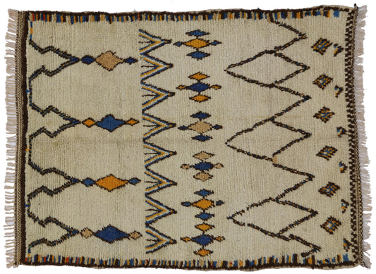 4 x 5 Vintage Moroccan Rug 74432