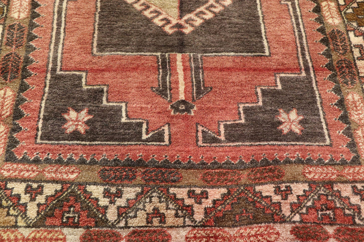 3 x 7 Vintage Turkish Oushak Rug 74501