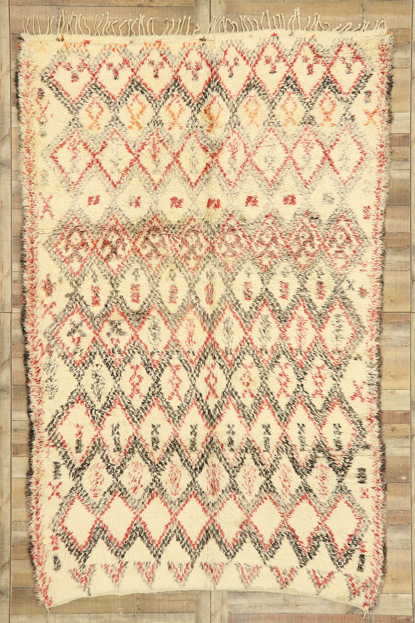 7 x 11 Vintage Moroccan Beni Ourain Rug 74509