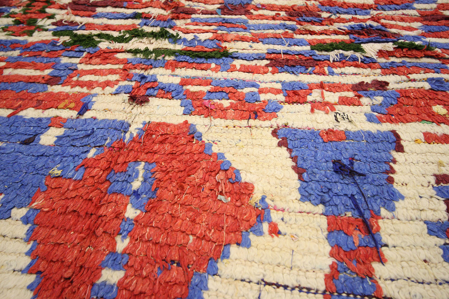 4 x 7 Vintage Moroccan Rug 74530