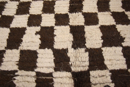 4 x 5 Vintage Moroccan Rug 74571