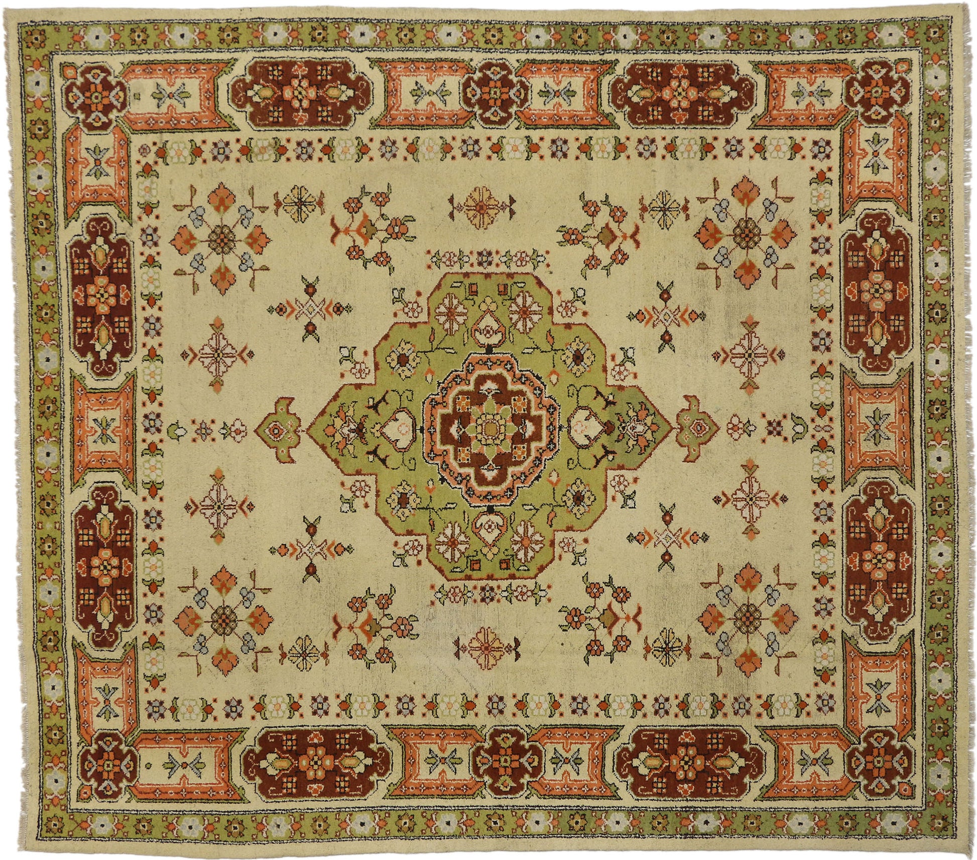 9 x 10 Vintage European Rug 74687