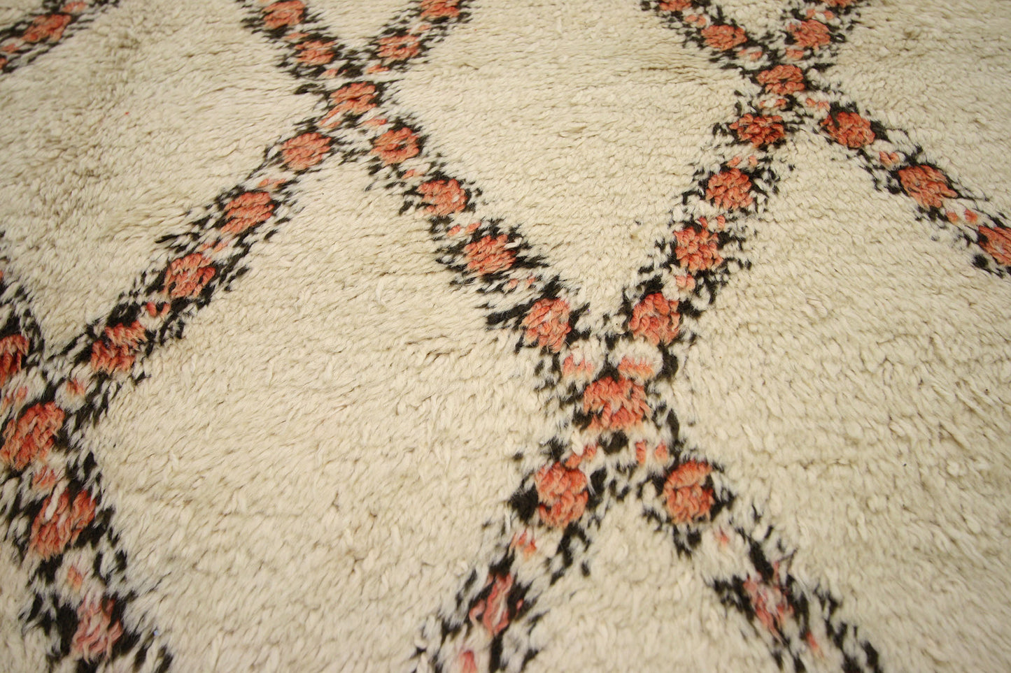 7 x 13 Vintage Moroccan Beni Ourain Rug 74727