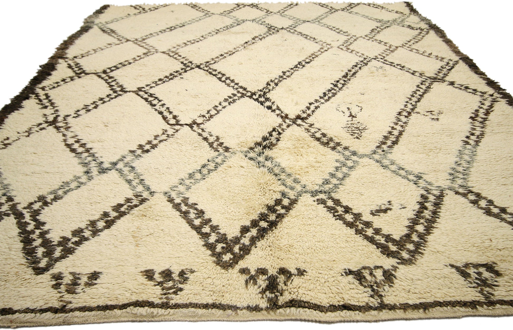 7 x 9 Vintage Moroccan Rug 74730