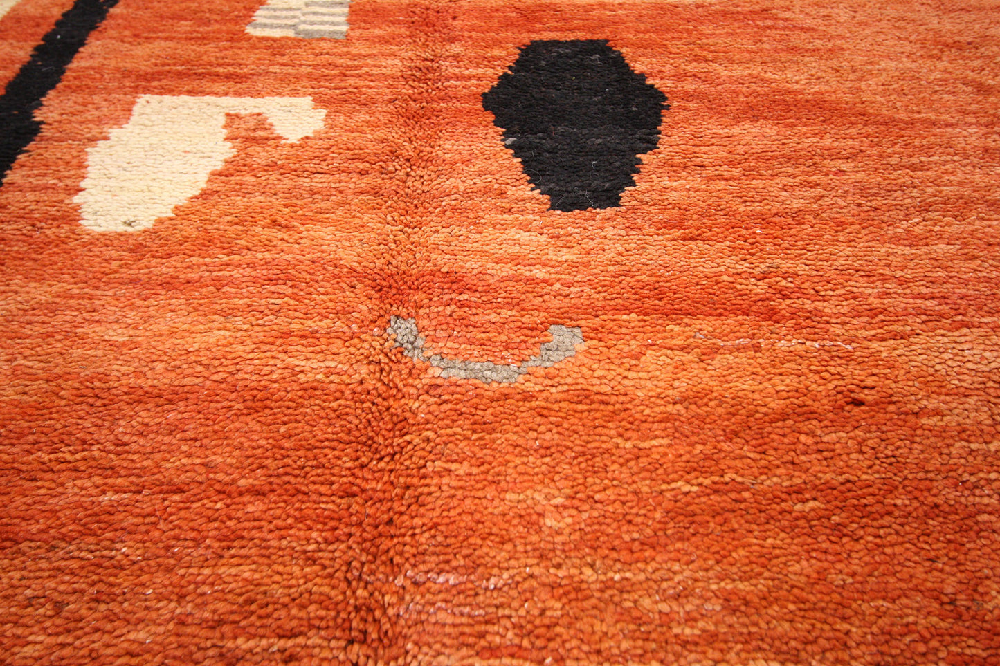 5 x 7 Vintage Moroccan Rug 74757