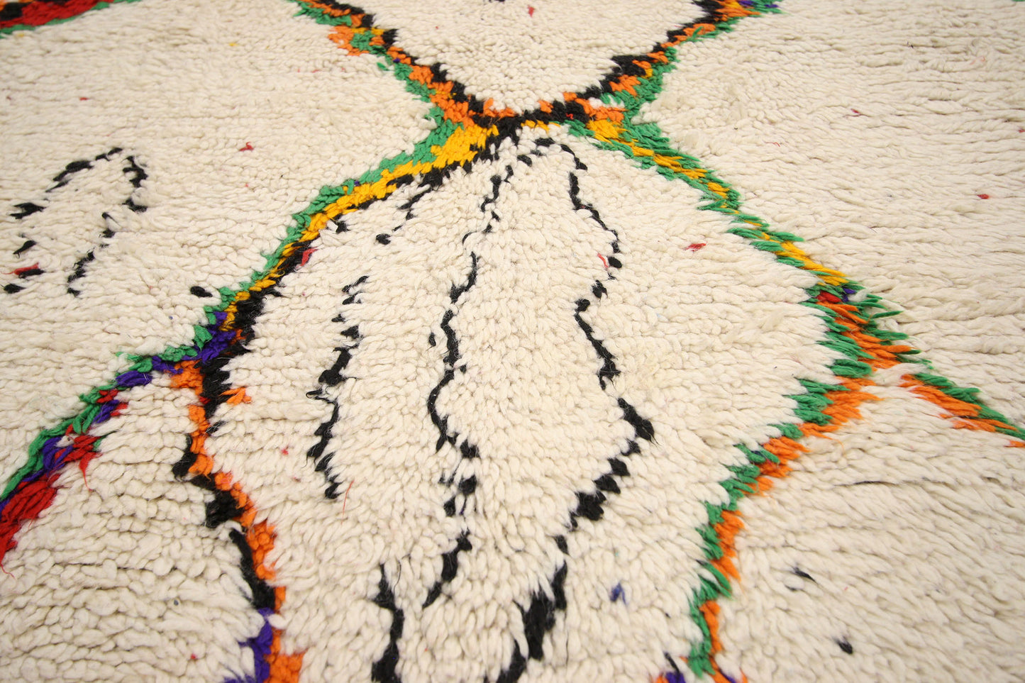 4 x 9 Vintage Moroccan Azilal Rug 74823