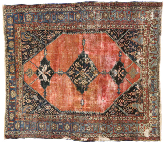 9 x 10 Antique Serapi Rug 74905
