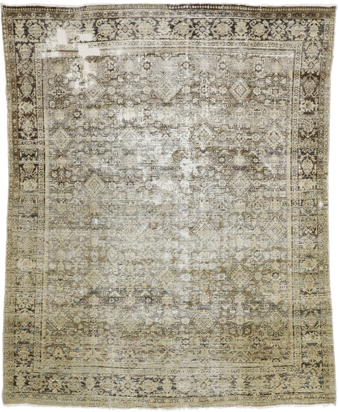 8 x 10 Antique-Worn Persian Mahal Rug 74910
