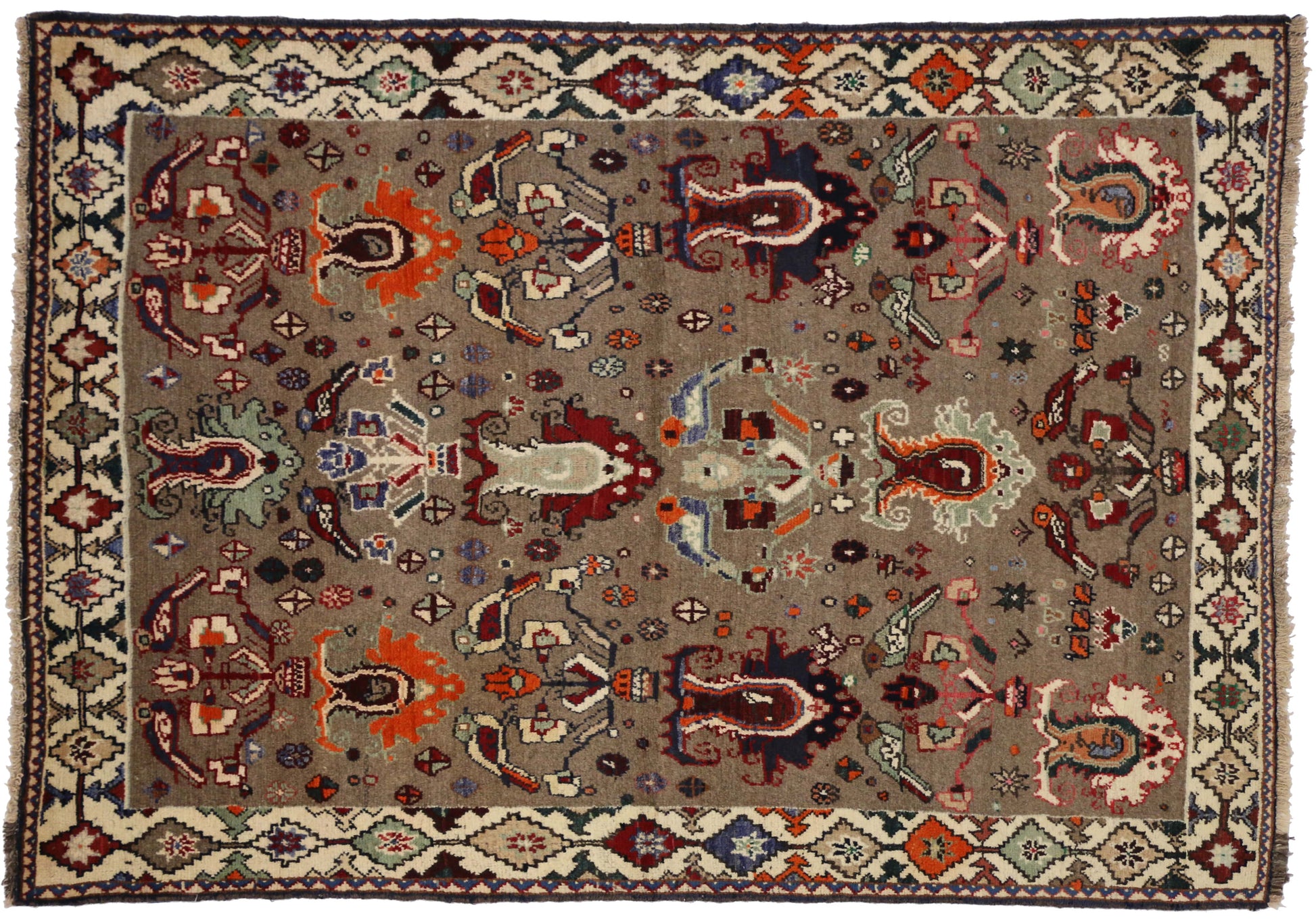 4 x 6 Vintage Shiraz Rug 75038