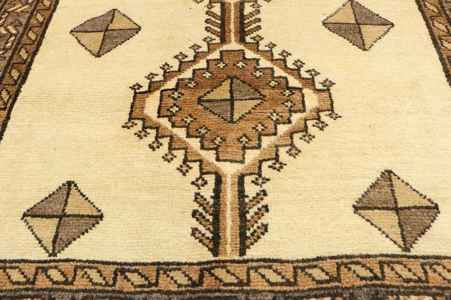 3 x 7 Vintage Persian Shiraz Rug 75062