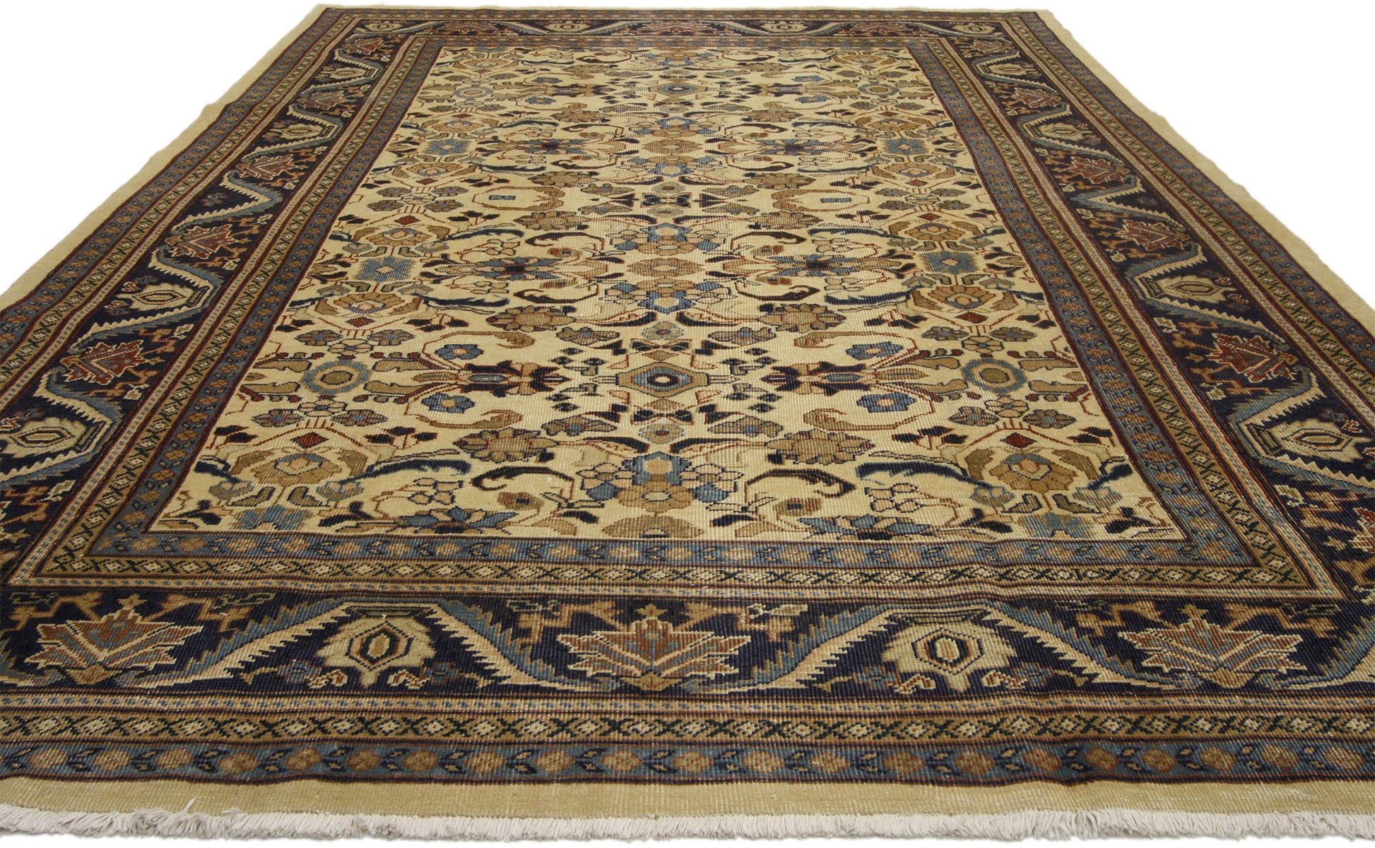 7 x 10 Vintage Persian Mahal Rug 75083