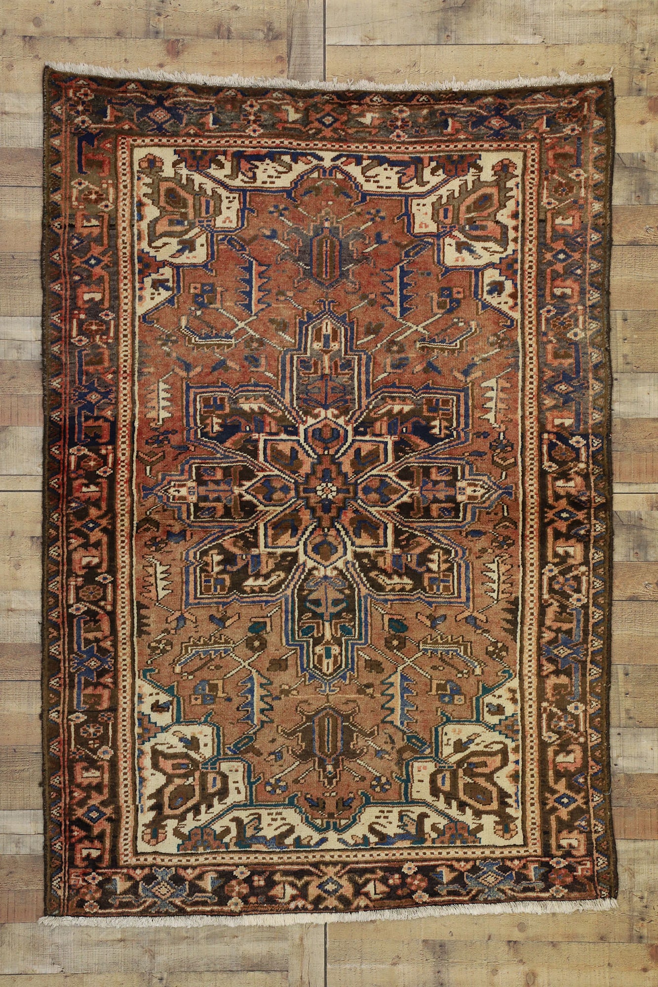 5 x 7 Vintage Persian Heriz Rug 75116
