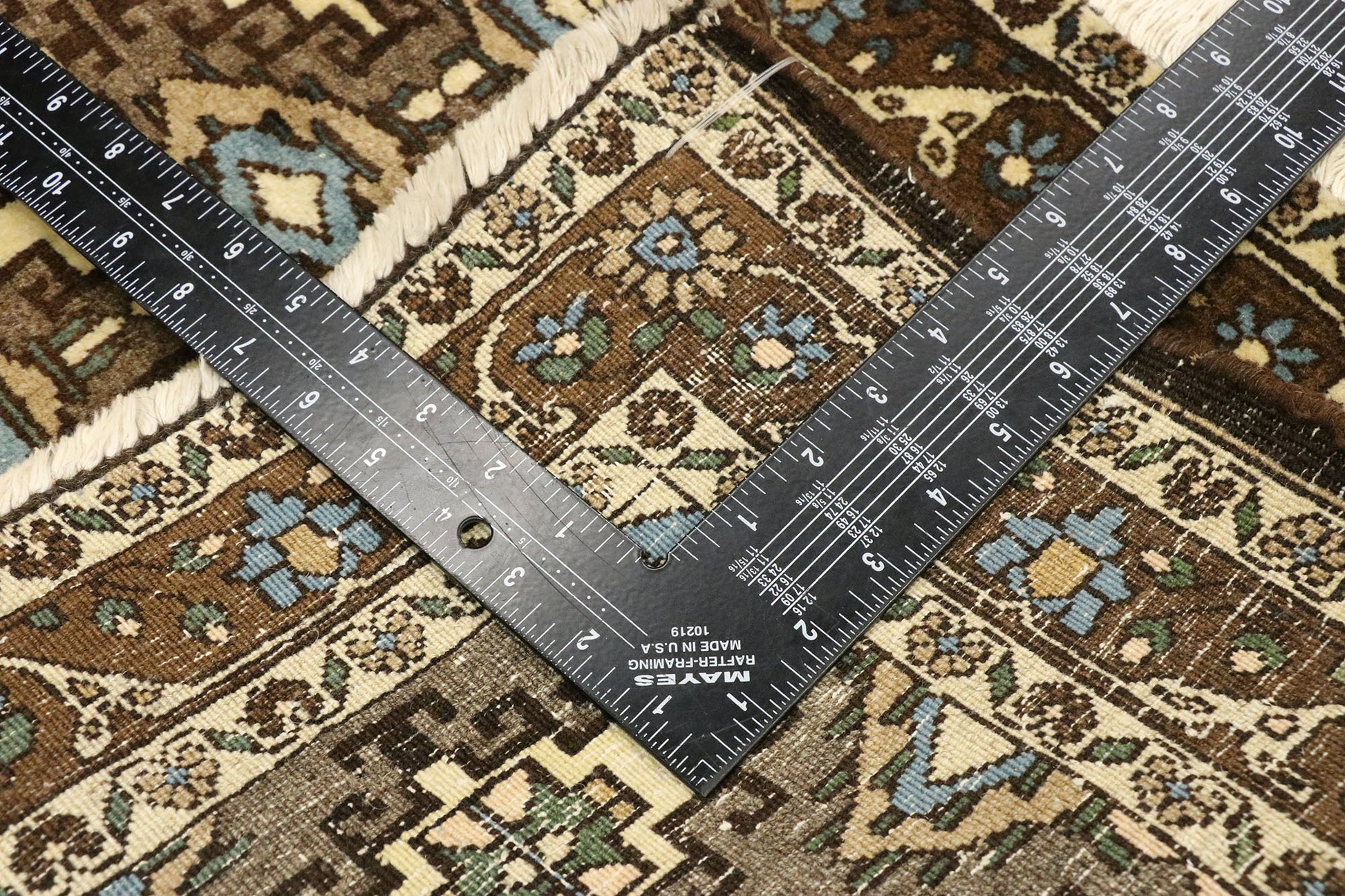 1 x 4 Vintage Persian Mashhad Rug 75166