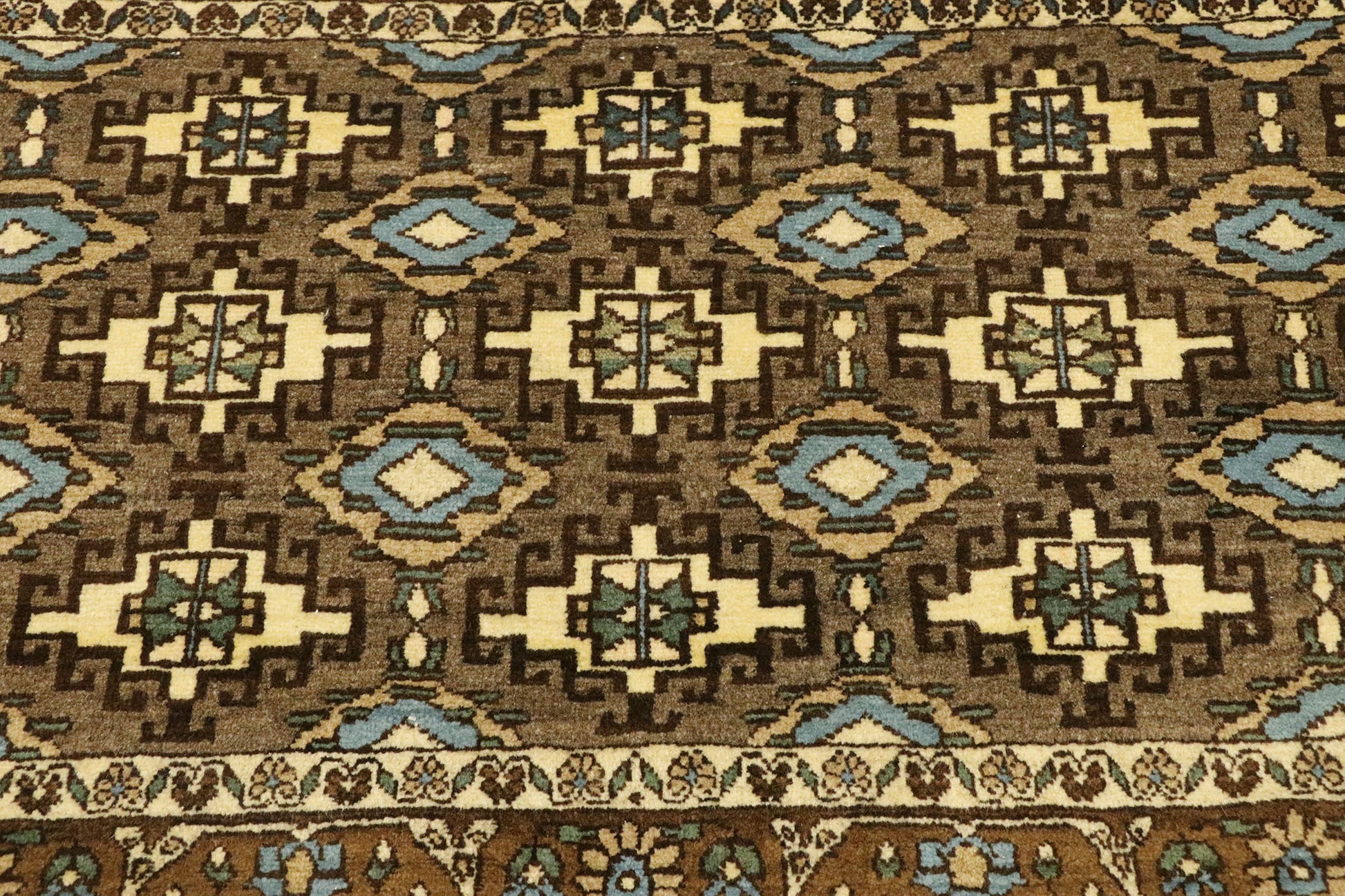 1 x 4 Vintage Persian Mashhad Rug 75166