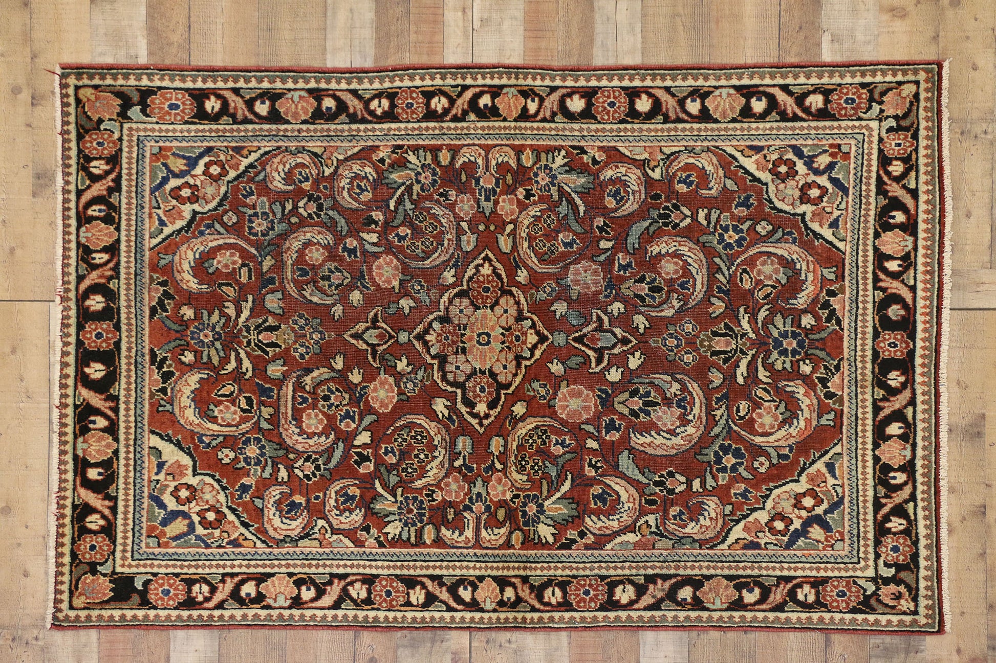 4 x 7 Vintage Persian Mahal Rug 75187