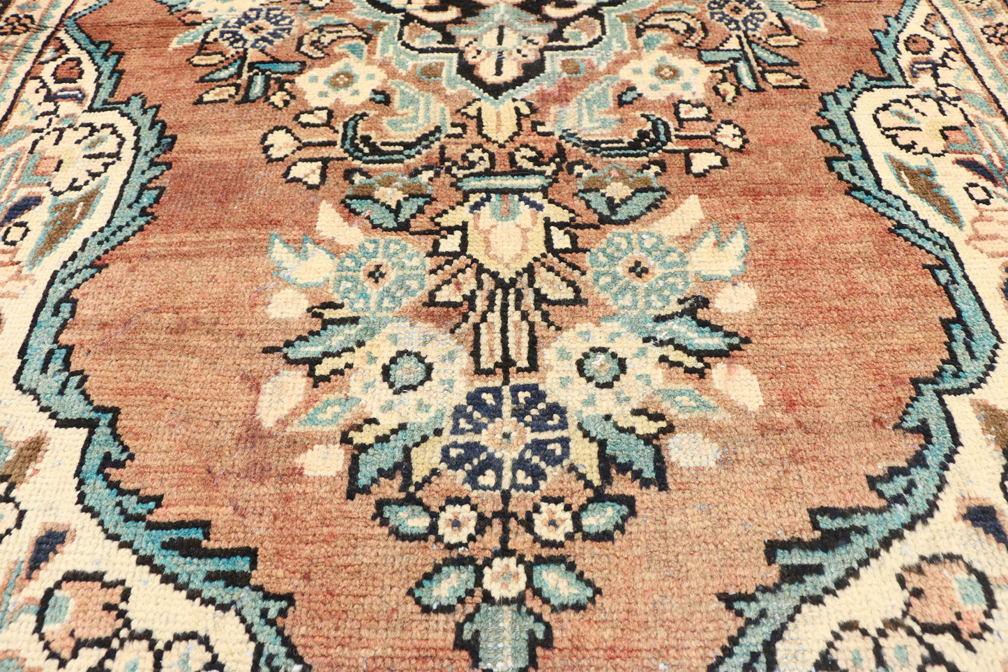 4 x 7 Vintage Persian Mahal Rug 75188