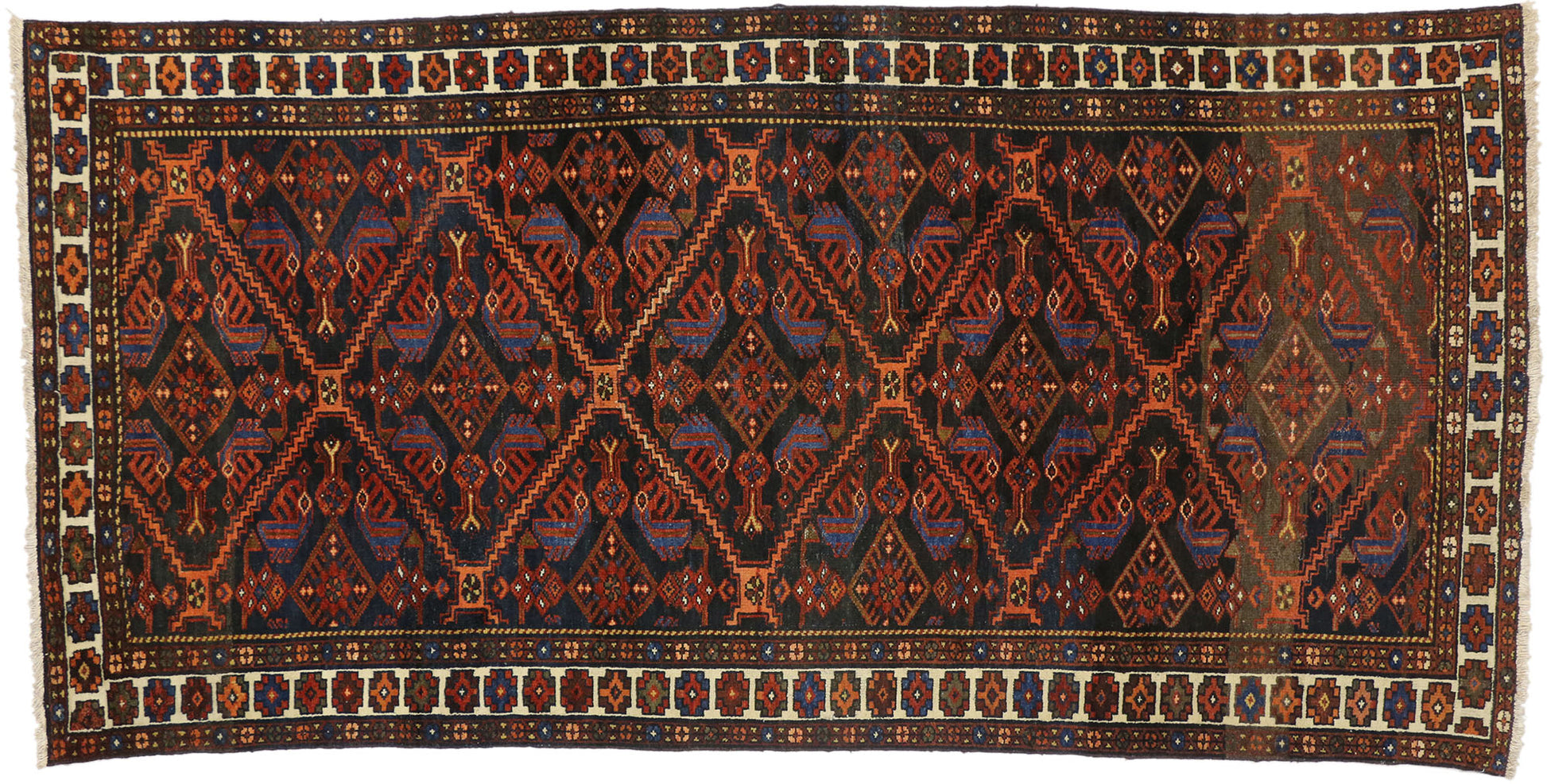5 x 10 Vintage Persian Bakhtiari Rug 75256