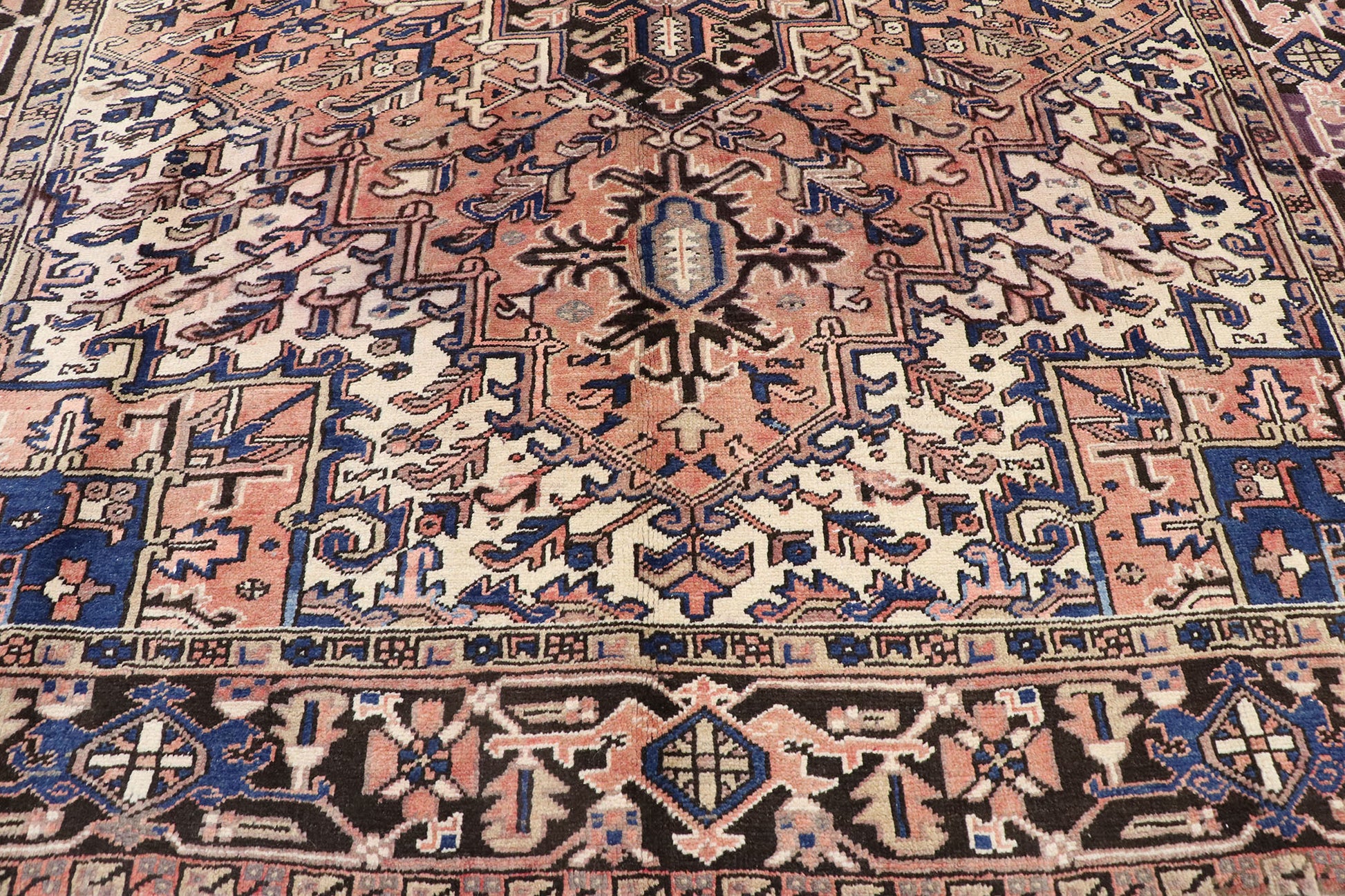 8 x 11 Vintage Persian Heriz Rug 75555
