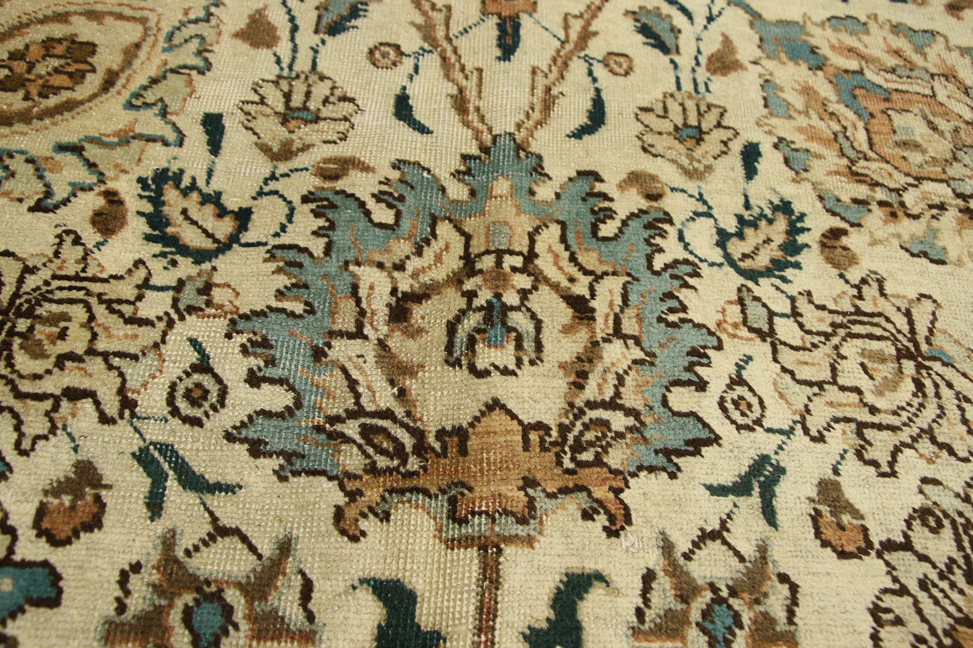 11 x 16 Vintage Persian Tabriz Rug 75613