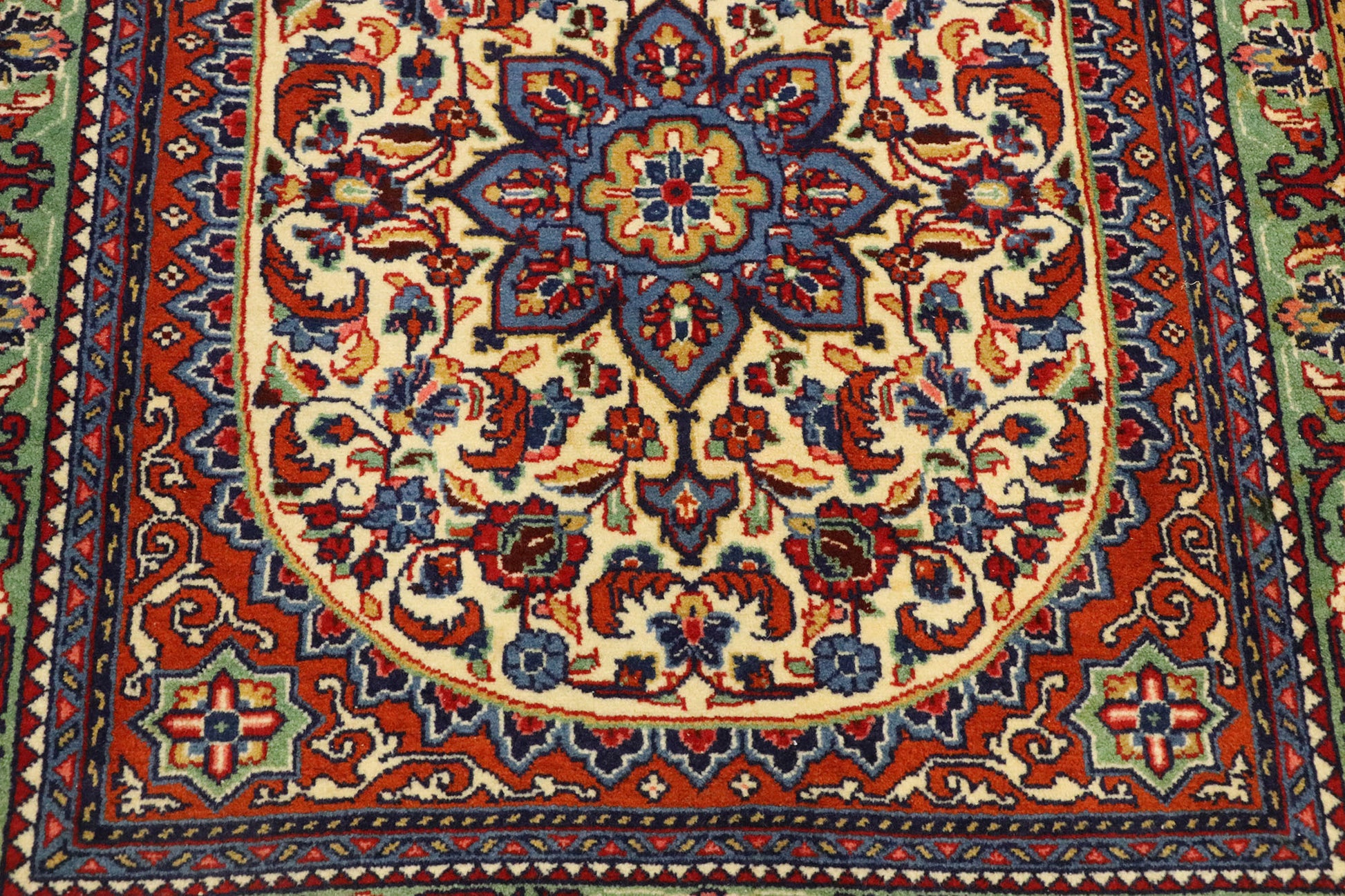 2 x 2 Vintage Persian Sarouk Rug 75656