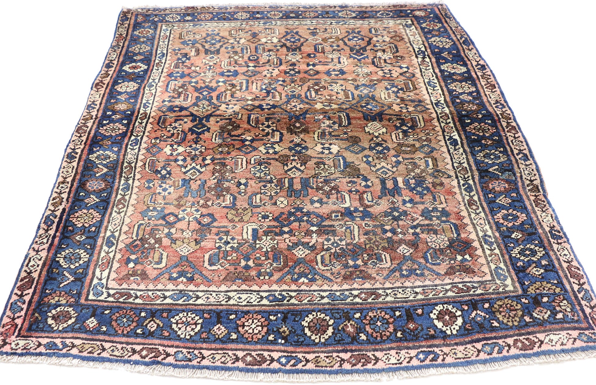 4 x 4 Vintage Bijar Rug 75658