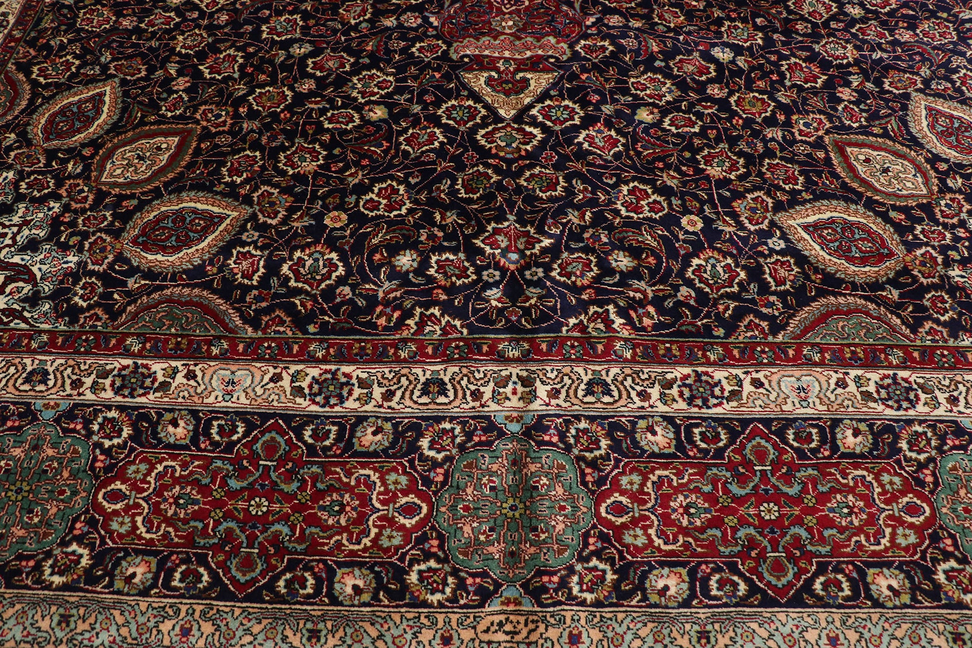 12 x 17 Vintage Persian Tabriz Rug 75664