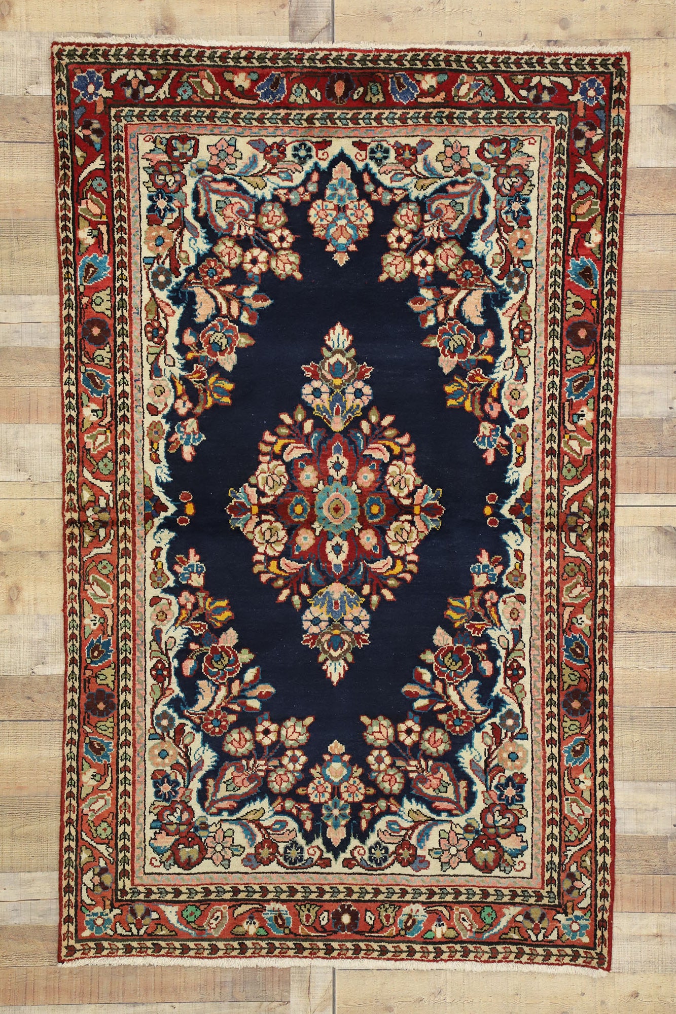 4 x 6 Vintage Persian Mahal Rug 75672