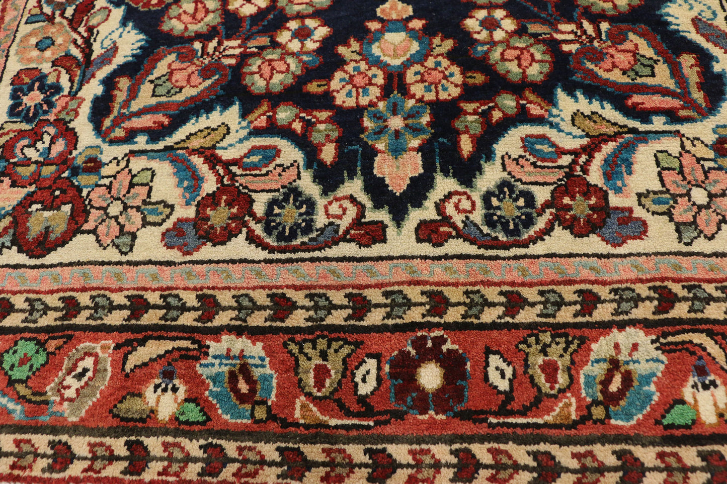 4 x 6 Vintage Persian Mahal Rug 75672