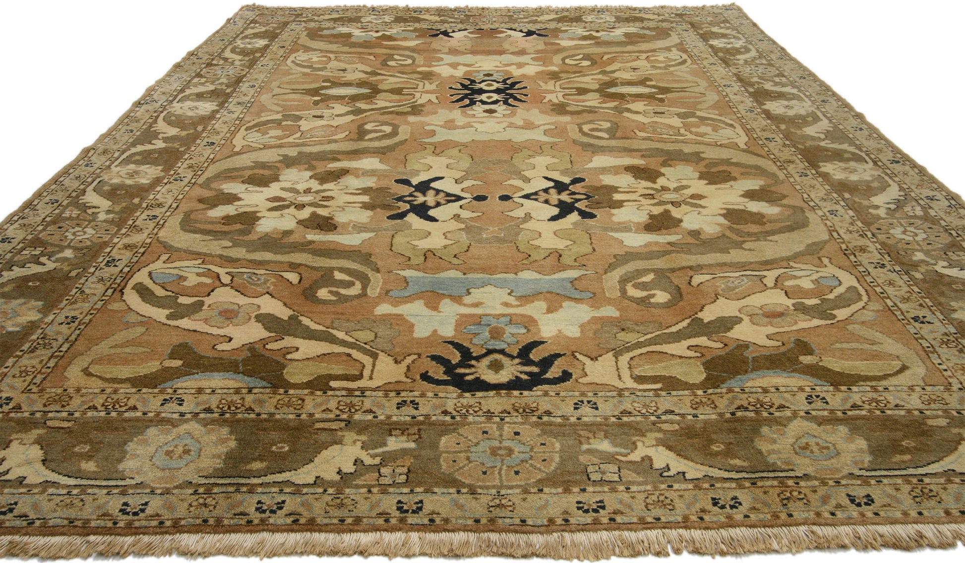 7 x 10 Vintage Heriz Rug 75778