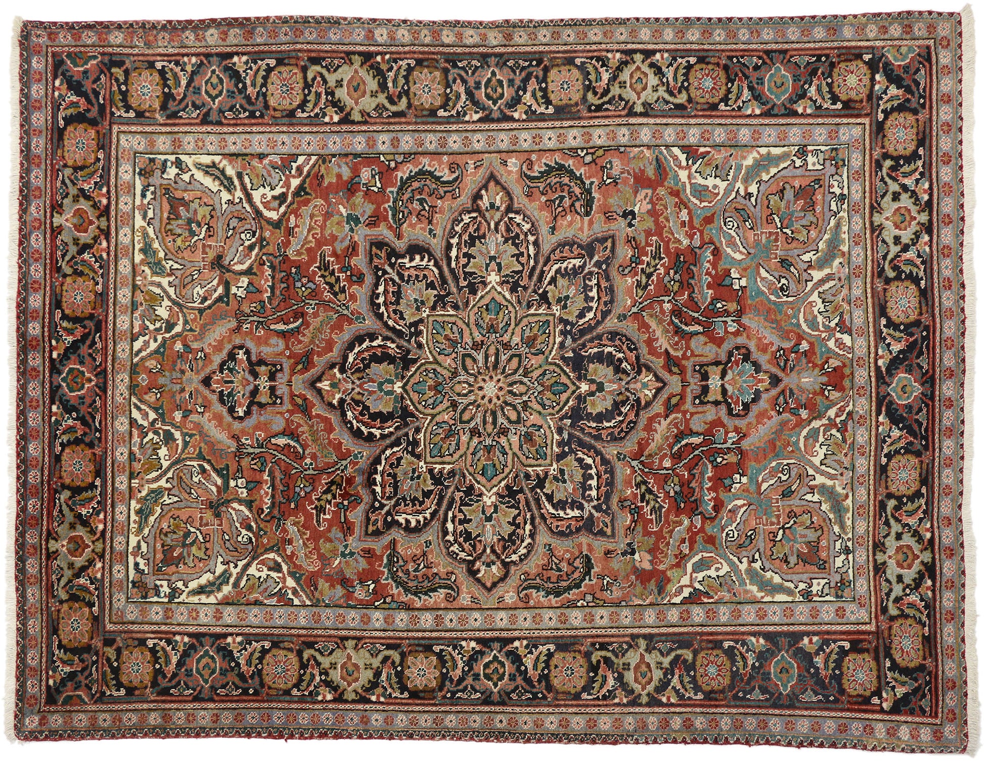 8 x 10 Vintage Heriz Rug 75860